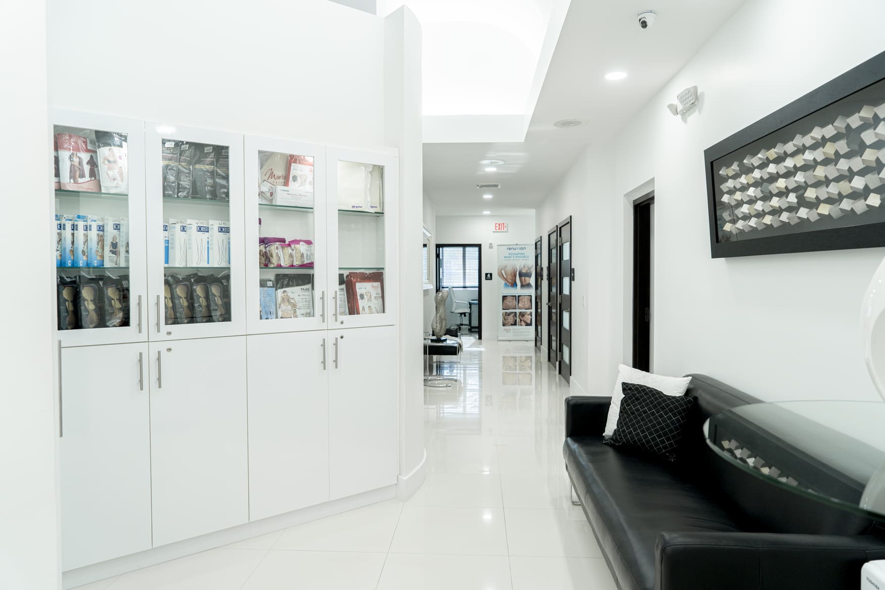 Before and after patient result at VittoMD Miami — photo 3
